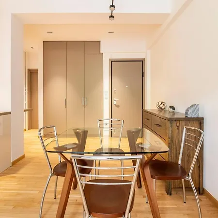 Serenity & Luxury - Elegant 2br In Kifisia's Center Apartment Athens