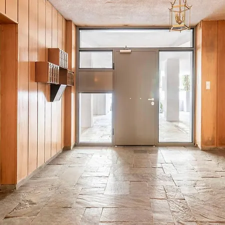Serenity & Luxury - Elegant 2br In Kifisia's Center