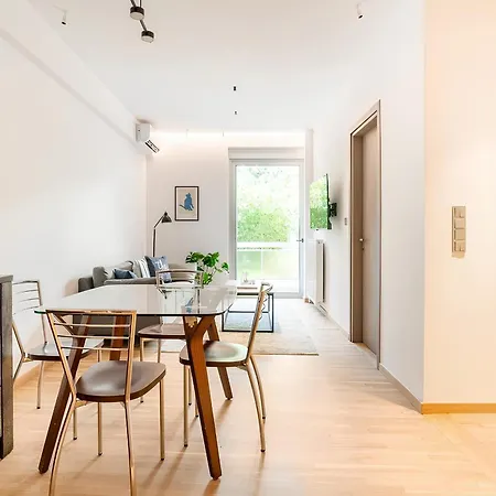 Serenity & Luxury - Elegant 2br In Kifisia's Center *