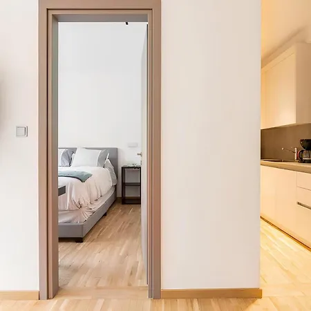 Serenity & Luxury - Elegant 2br In Kifisia's Center Athens